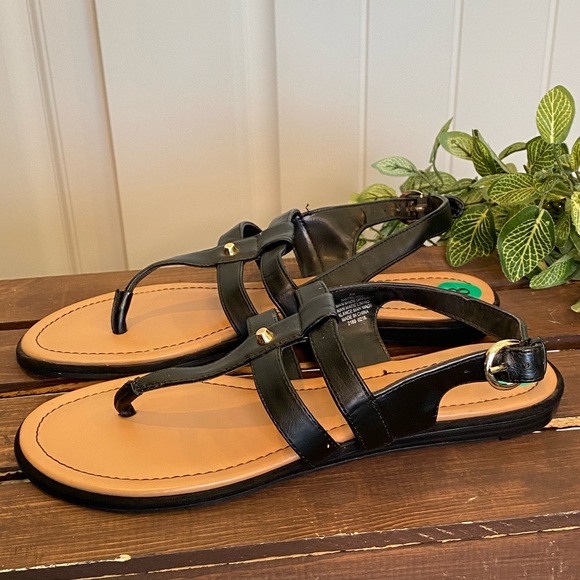New! Cute Nine West Strappy Thong Style Sandals - Picture 5 of 10